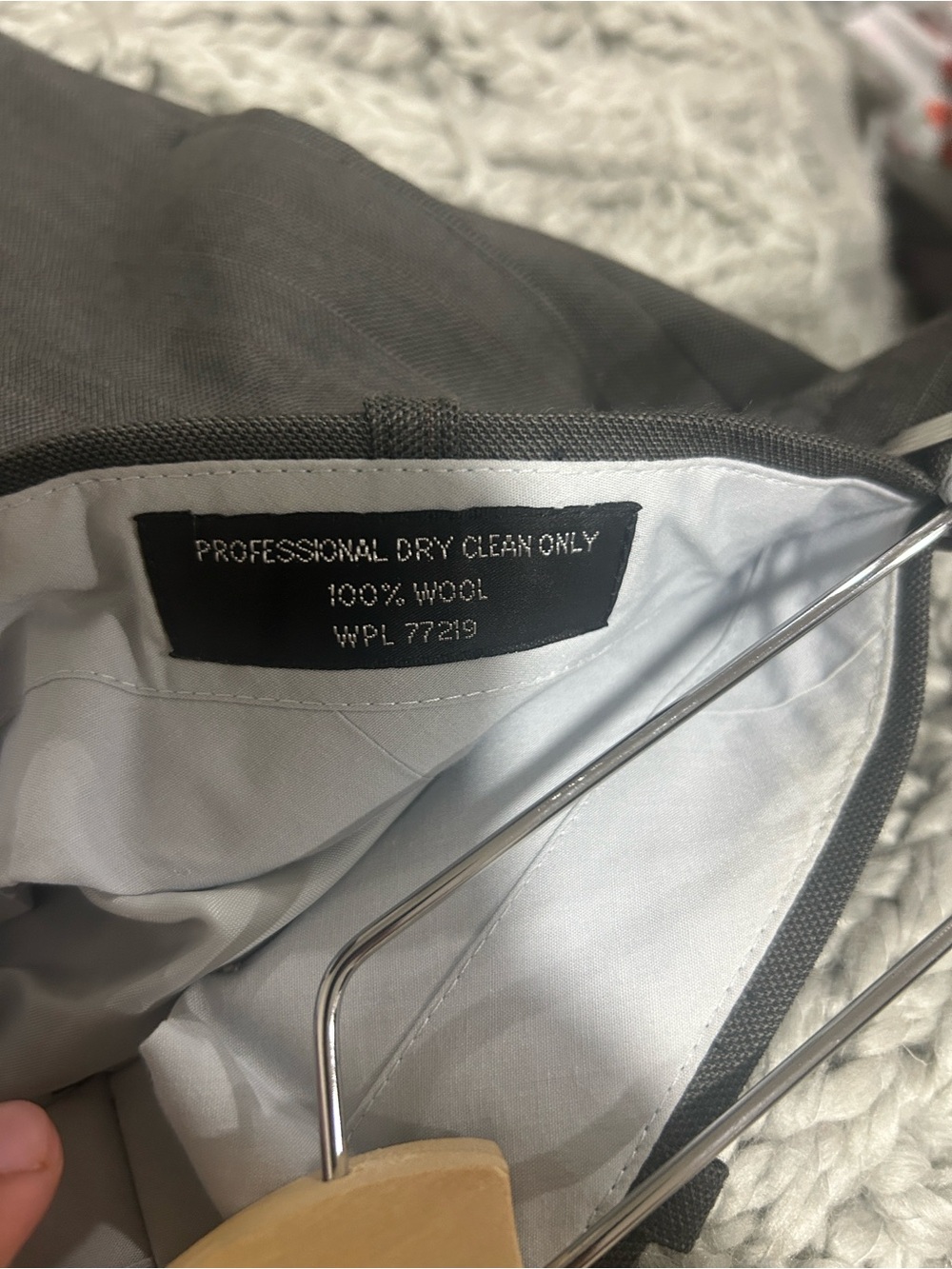 Joseph & Feiss Dark Gray Two-Piece Men's Suit - Picture 4 of 15